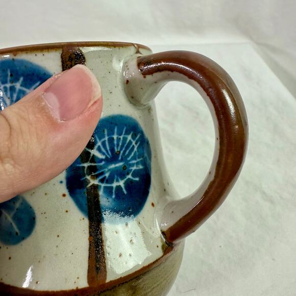 VTG Abstract MCM Set 2 Ceramic Floral Footed Mugs Coffee Cups Blue Green READ - Picture 7 of 9